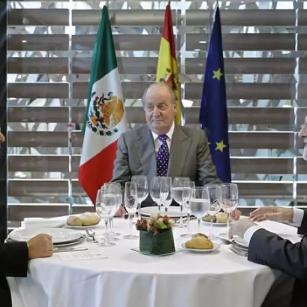 calderon con el rey de españa y mariano rajoy
