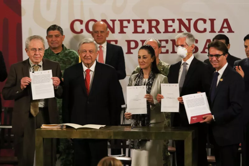 El Gobierno Federal y Fundación Teletón firmaron un convenio en el que varios de los CRIT del Teletón serán reconvertidos para atender a pacientes con Covid-19