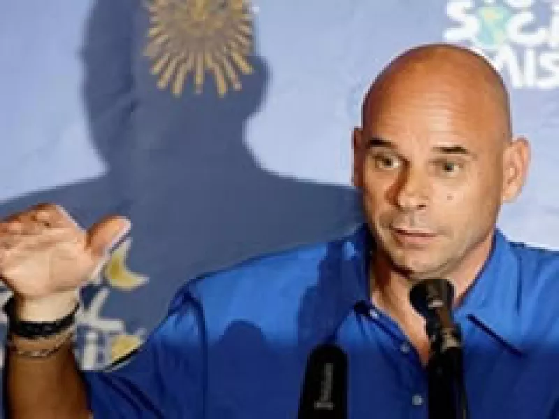 El fundador del Cirque du Soleil vaiajará al espacio. (Foto: AP)