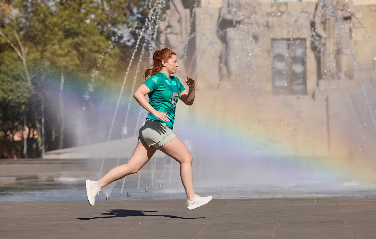 mujer corriendo en BIMBO GLOBAL RACE