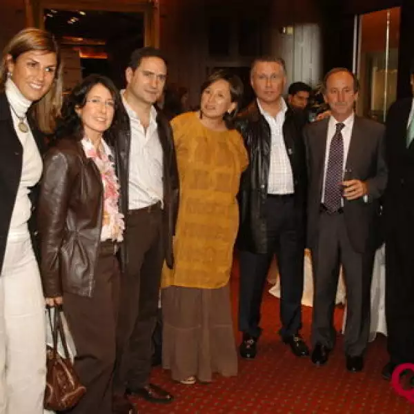 Guillermina Pylgram, Rosa Alaman, Alejandro Soberon, Xochitl Galvez, Victor Murillo, Augusto Escalante, Carlos Olivo