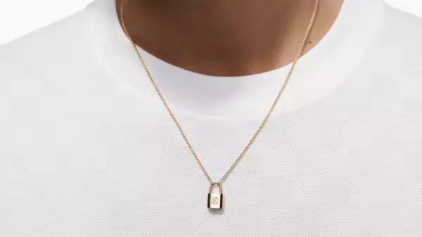 silver lockit unicef vuitton oro