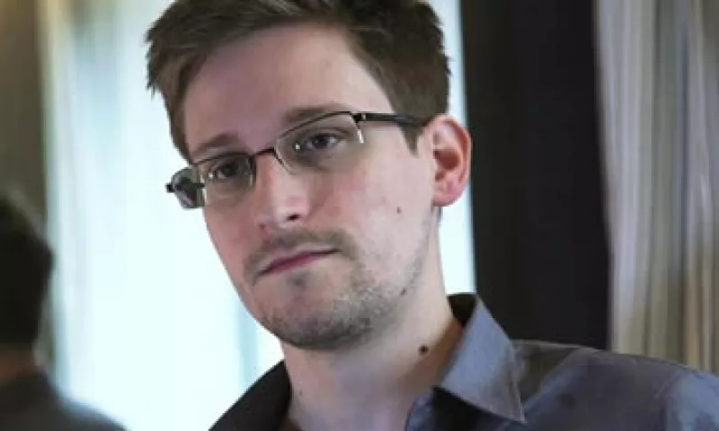 Edward Snowden corre el riesgo de ser arrestado y extraditado si se encuentra en algún país aliado de Washington. (Foto: Reuters)