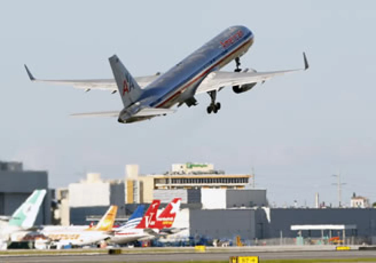 American Airlines aumentará sus viajes en México entre noviembre y febrero próximos. (Foto: Archivo AP)