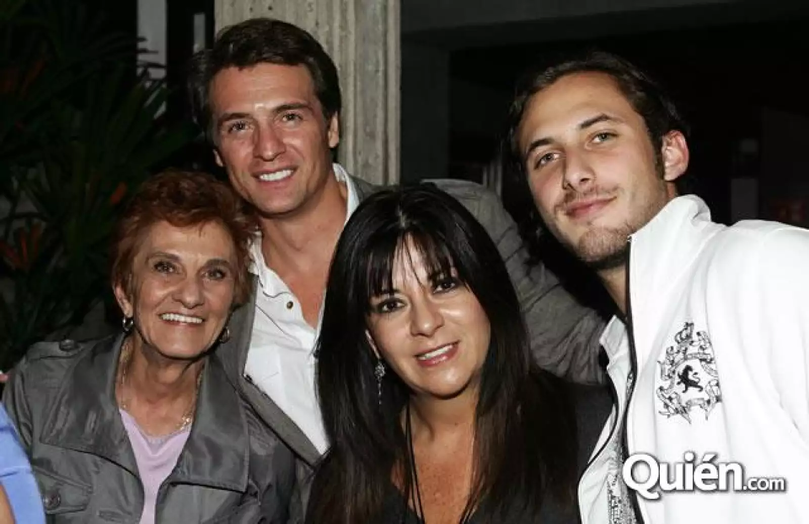 1er Capitulo Cuando Me Enamoro, Silvia Navarro