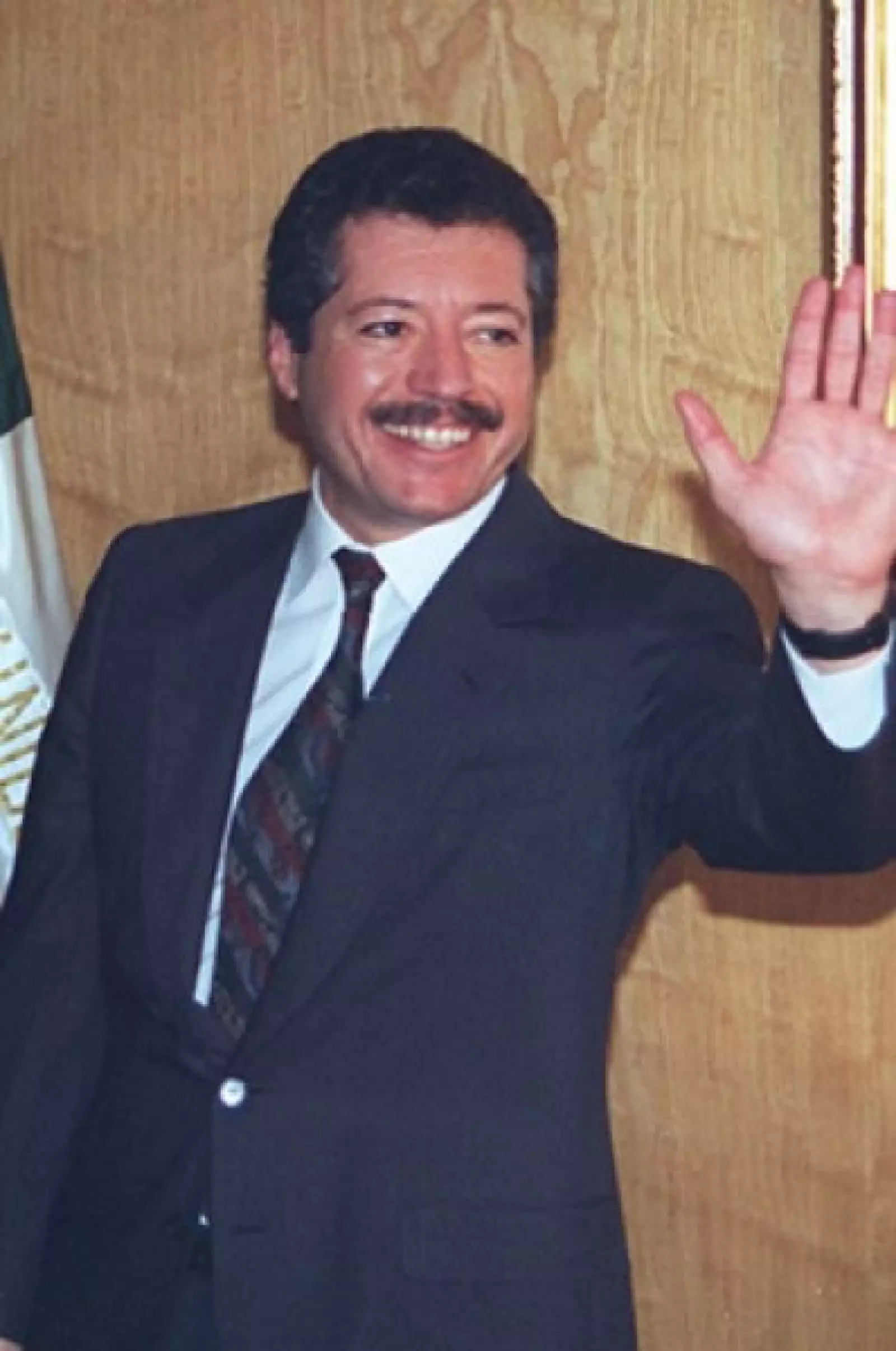 Luis Donaldo Colosio Murrieta, entonces candidato del PRI a la presidencia de la república, fue asesinado de un balazo en la cabeza mientras estaba de campaña en la ciudad de Tijuana en 1994.