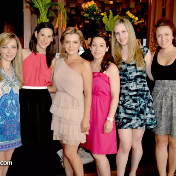 Katia Garza De Cuevas, Daniela de Treviño, Mariana Rangel, Laura Benavides de Bichara, Sofía Paredes de Sada y Lucía Chavira