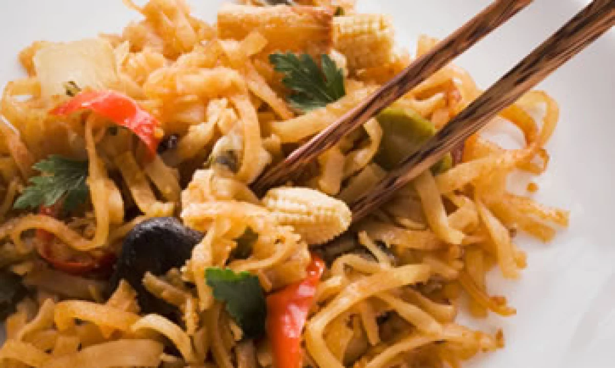 Dentro del segmento de comida china, Alsea alista la apertura de nuevos restaurantes. (Foto: Getty Images)