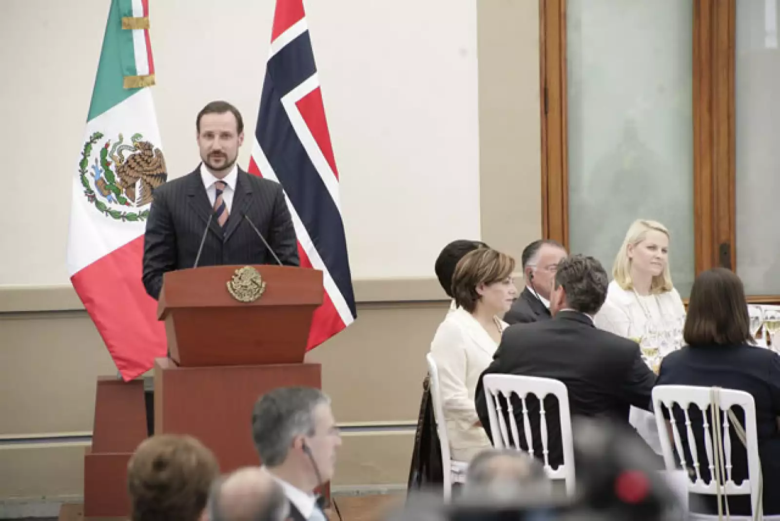 PRINCIPES DE NORUEGA EN CASTILLO DE CHAPULTEPEC