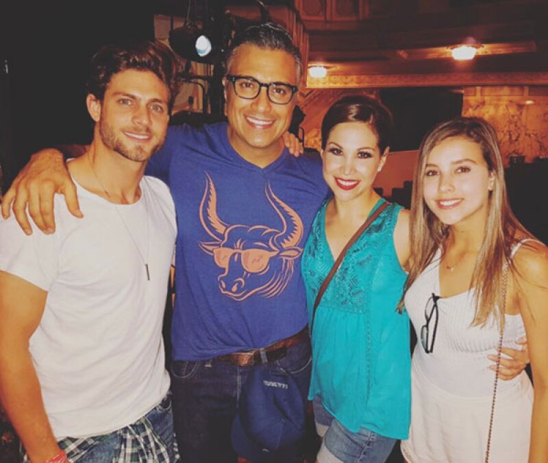 La pareja disfrutó de Chicago con Jaime Camil y Bianca Marroquín.