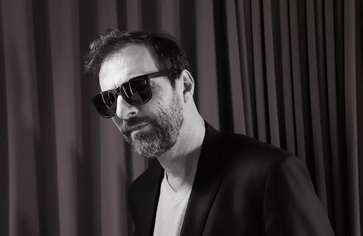 Kevin Johansen Visits Sony Music Miami