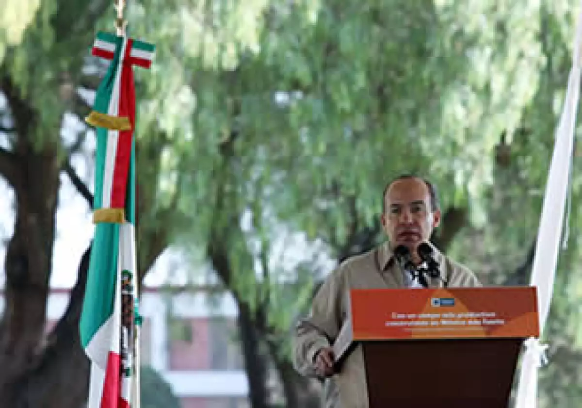 El presidente Felipe Calderón Hinojosa durante la presentación del programa Modernización Sustentable de la Agricultura Tradicional (Masagro). (Foto: Notimex)