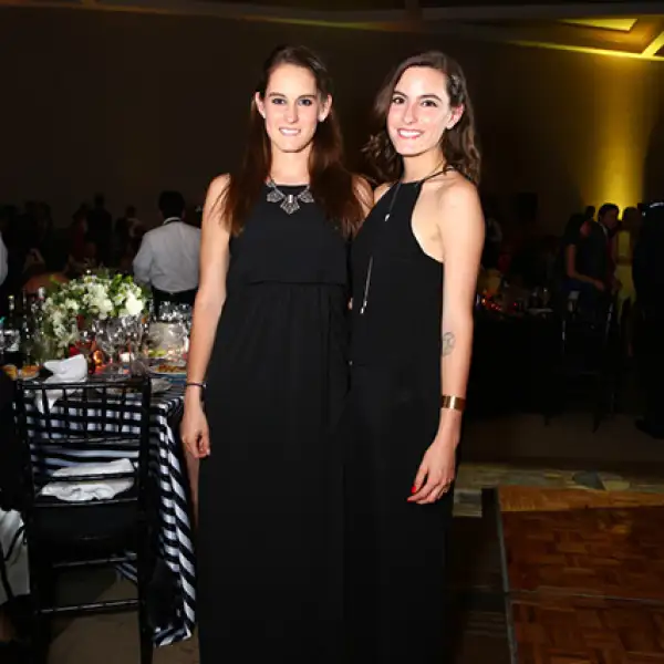 Elena y María José García