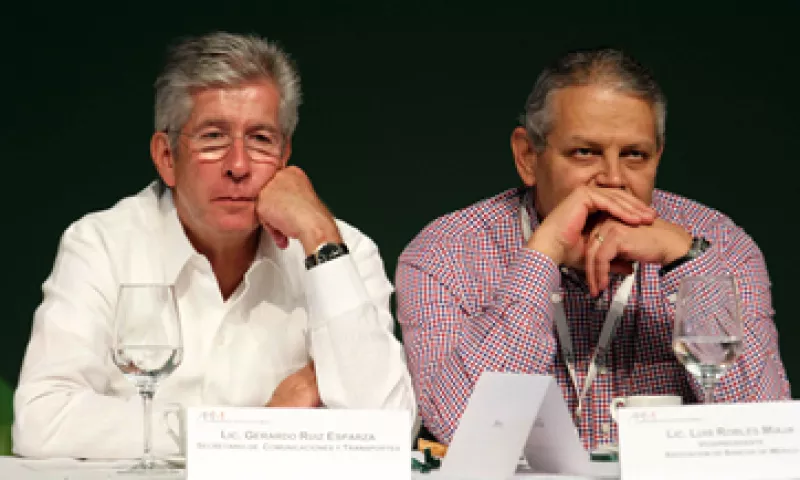 Ruiz Esparza dijo que el patrimonio de Mexicana se diluyó desde hace tres años. (Foto: Notimex)