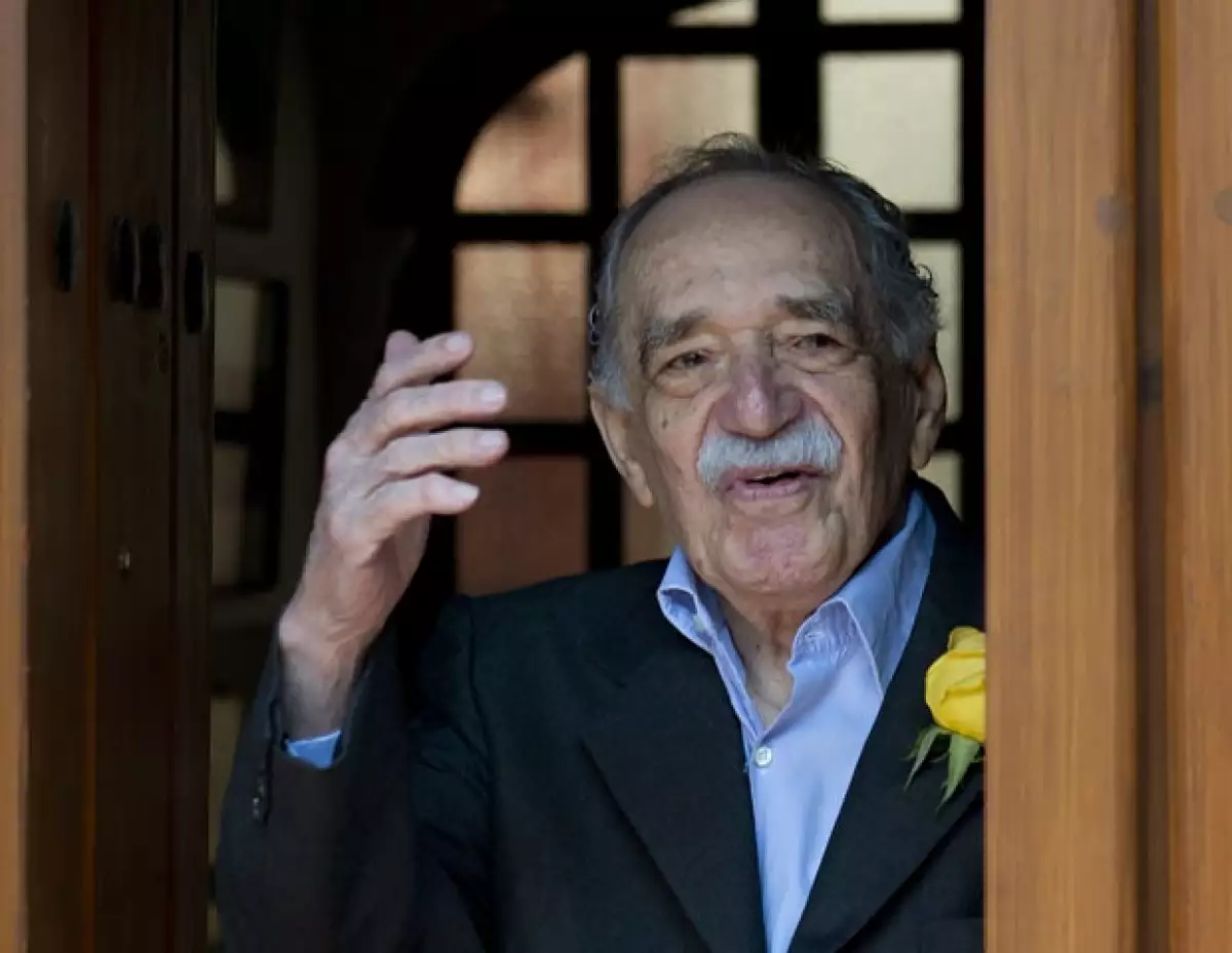 El escritor colombiano fue ingresado a un hospital de la ciudad de México, según informaron fuentes de la Secretaría de Salud.
