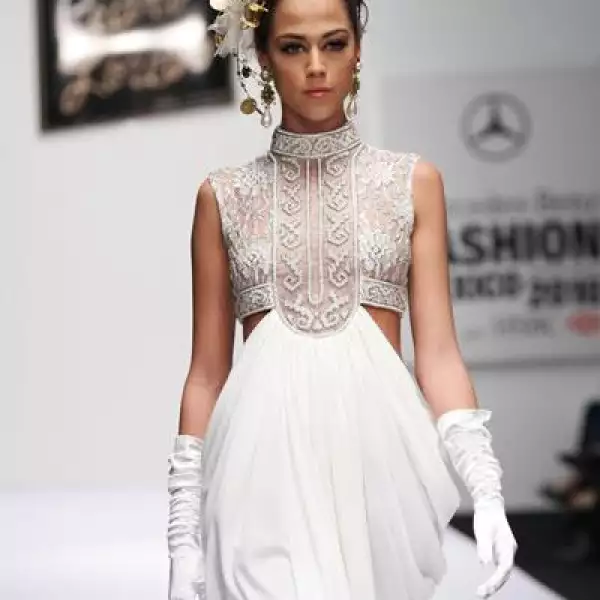 MBFM Pasarela Pedro Loredo