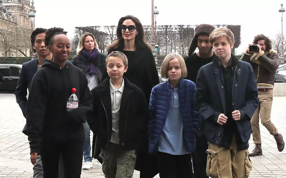Angelina Jolie y sus hijos