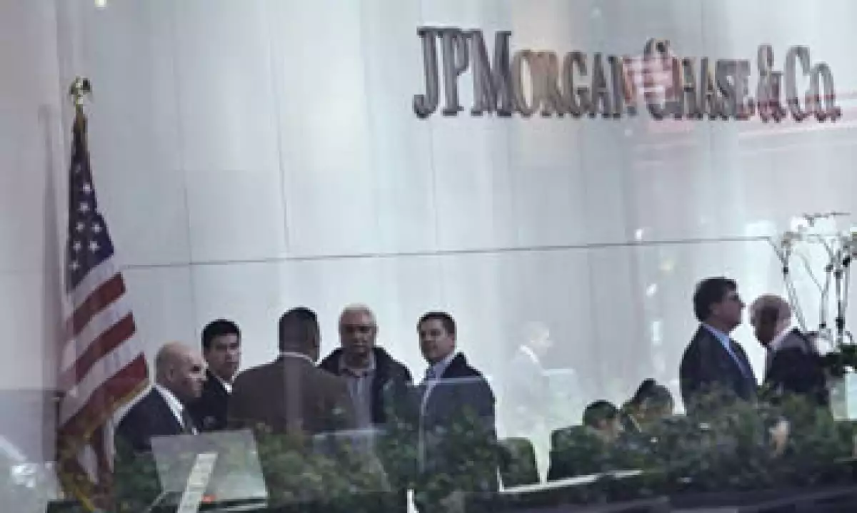 Las acciones de JPMorgan Chase han caído tanto que en realidad están en números rojos para lo que va del año.  (Foto: Reuters)