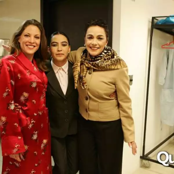 Obra de Teatro Claudia Me Quieren Volver Loca