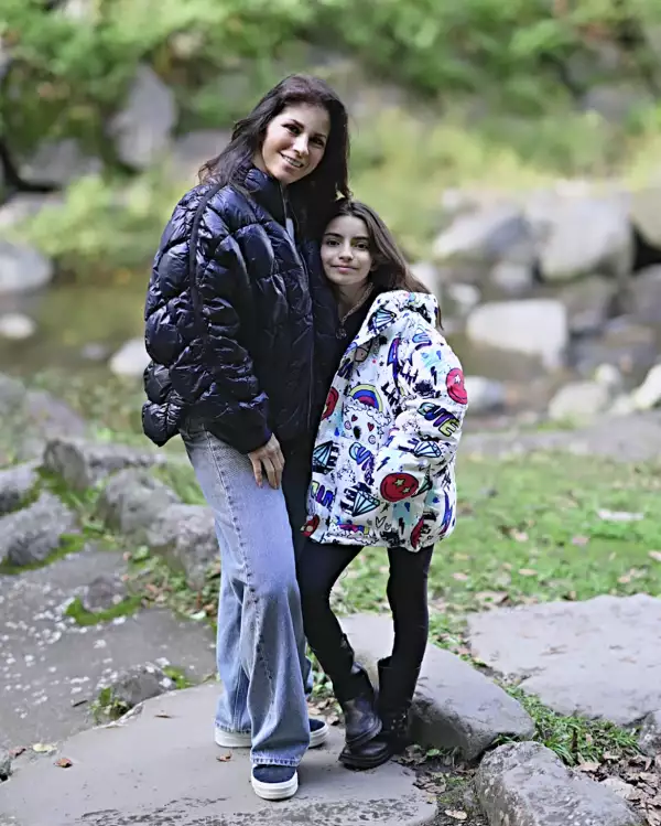 Aitana-Derbez-Alessandra-Rosaldo