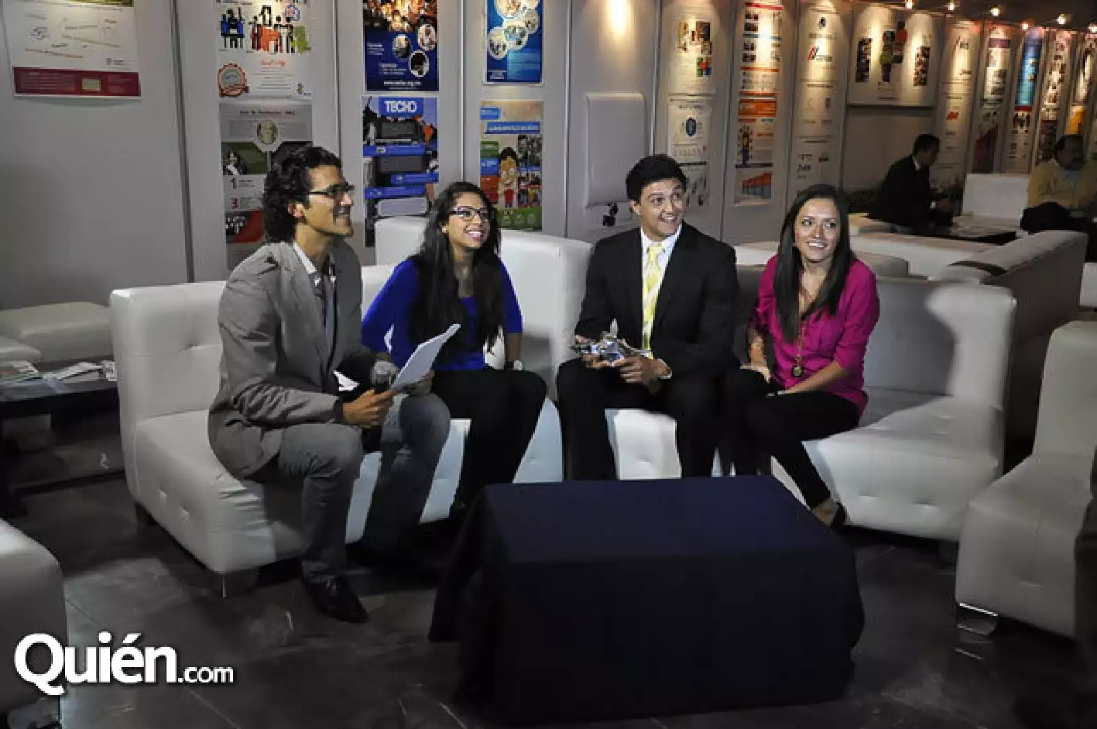 Rodrigo Sánchez, Valeria Hernández, Gaby Bonilla y Alejandro Fernández