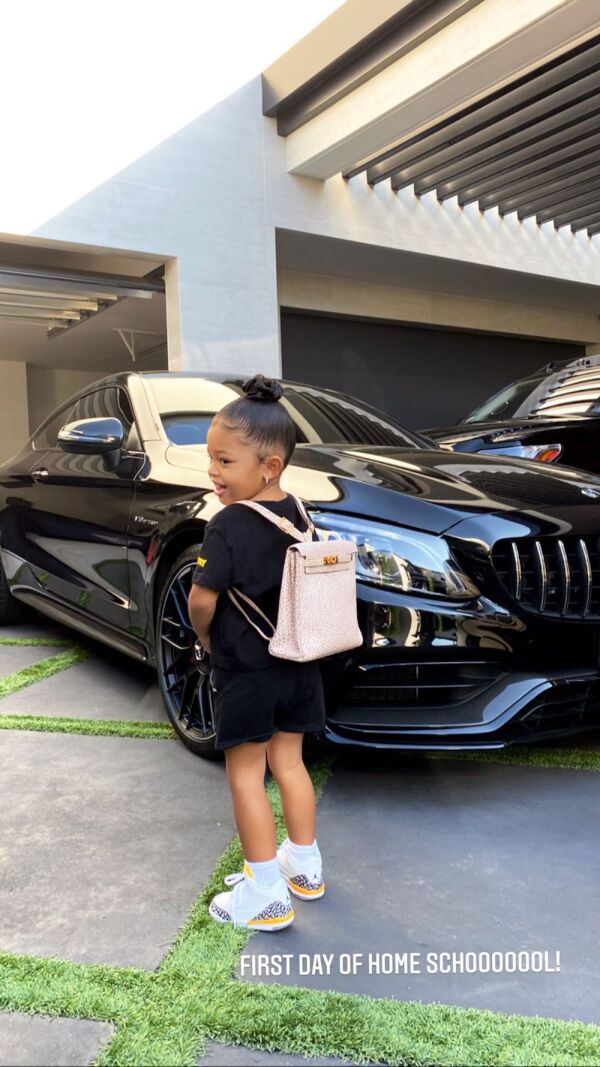 stormi-mochila.jpg