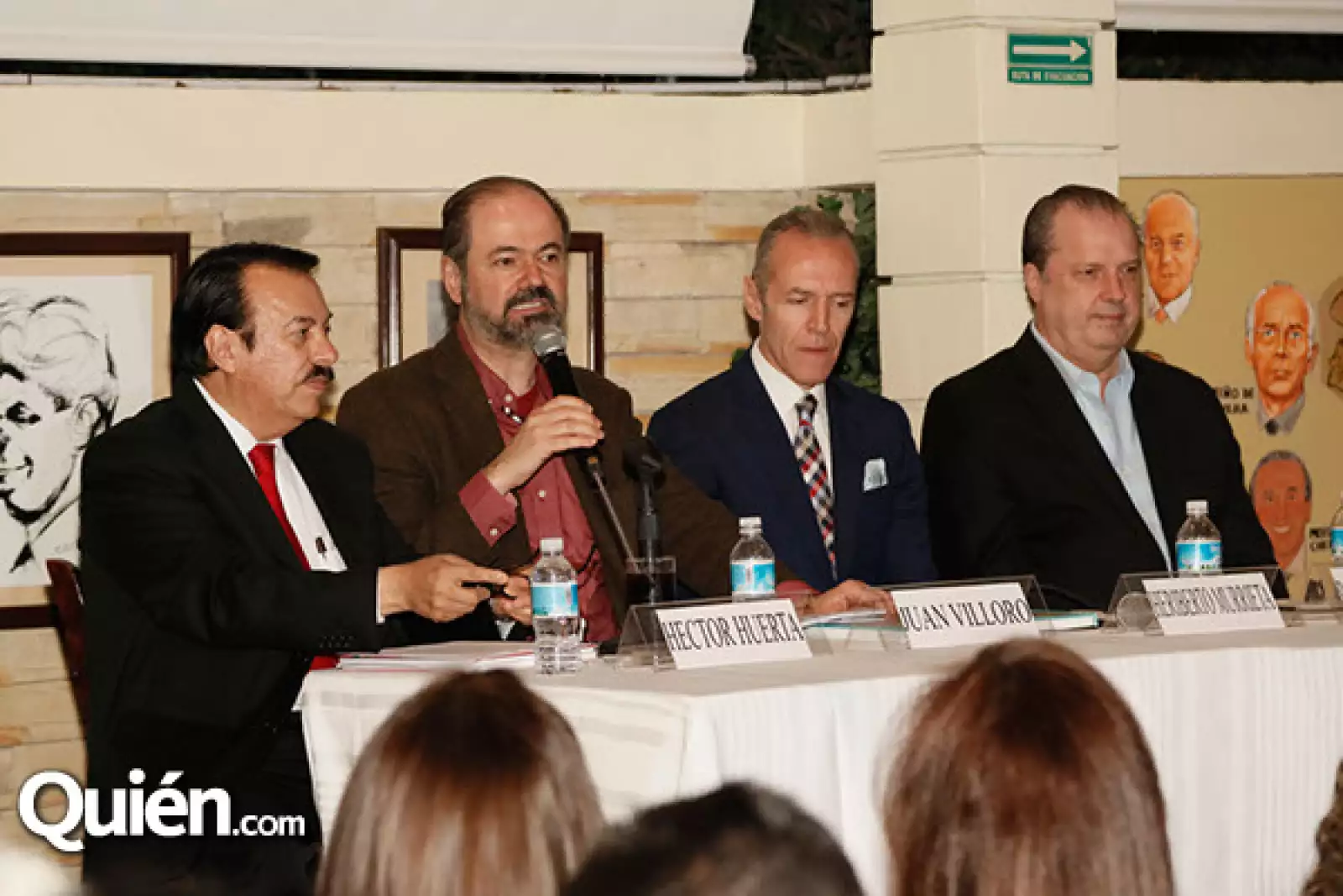 Hector Huerta, Juan Villoro, Heriberto Murrieta y Roberto Gómez Junco