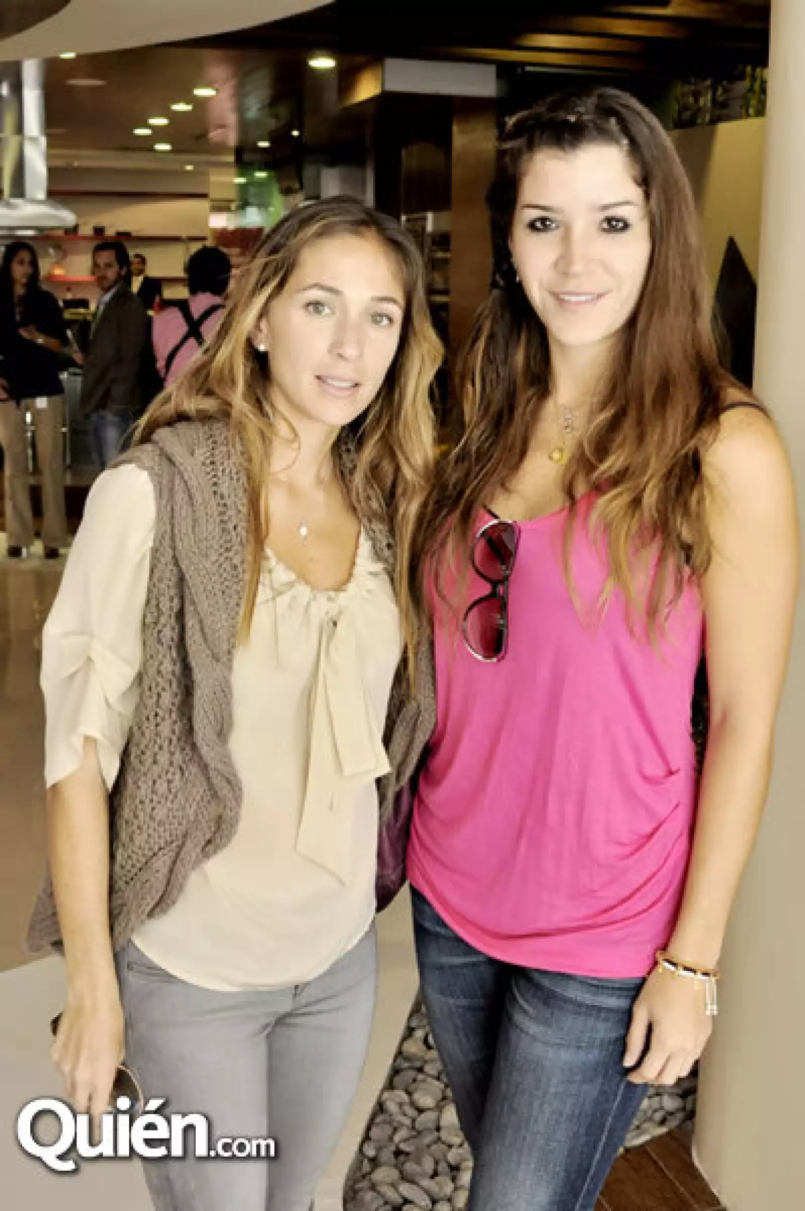Vangy González y Lucía Martínez