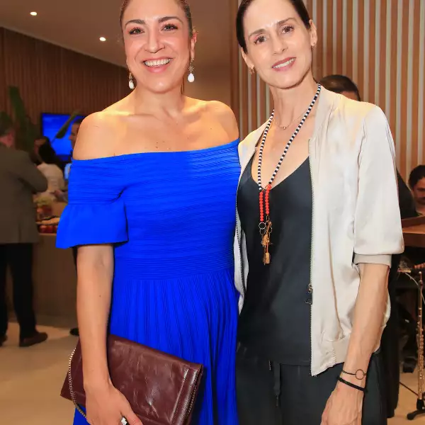 Daniela Riquelme y Karen Otero 