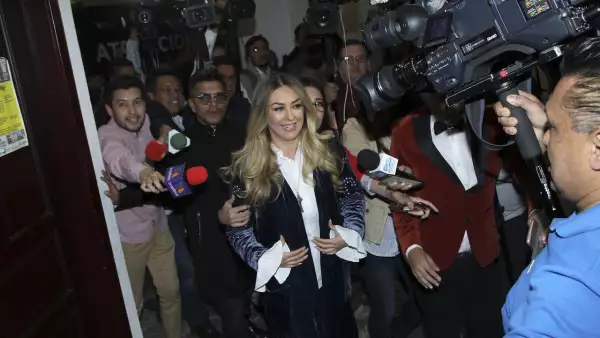 Alfombra roja por el estreno de la obra Atraccion Fatal en la Ci