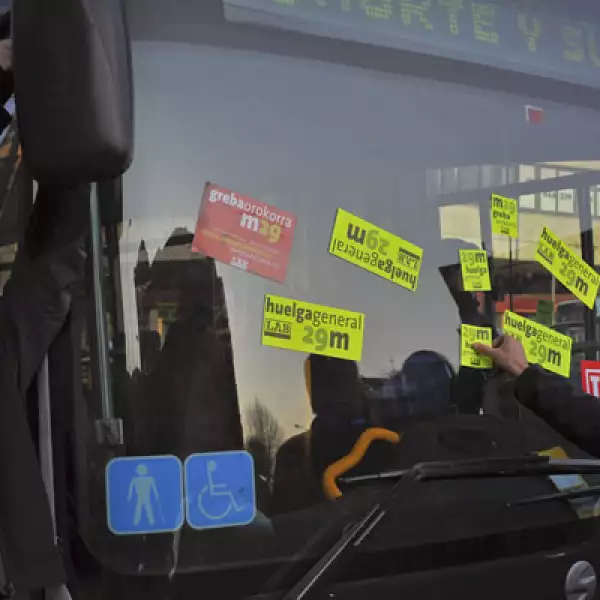 Debido a las protestas, se ofrecen servicios mínimos en el metro, trenes y transporte aéreo de España.