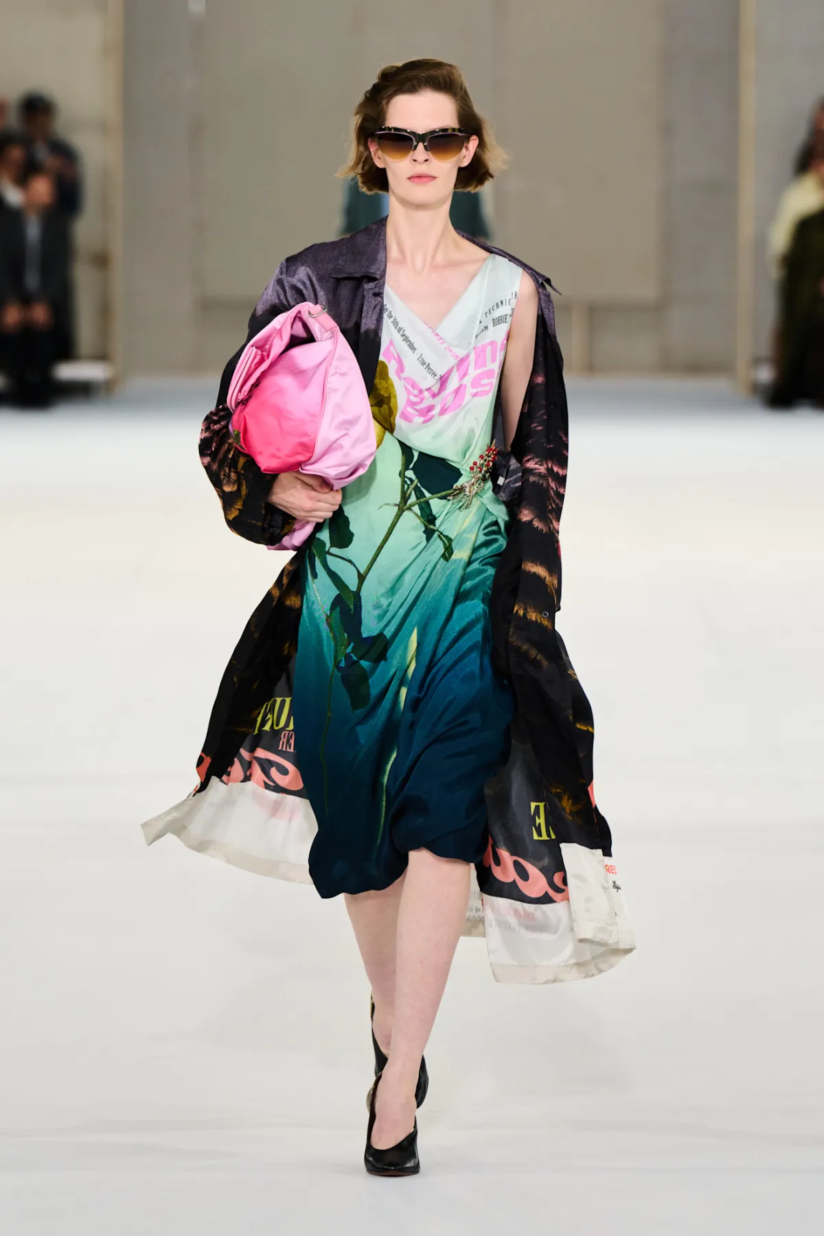 Van Noten S27 003.jpg