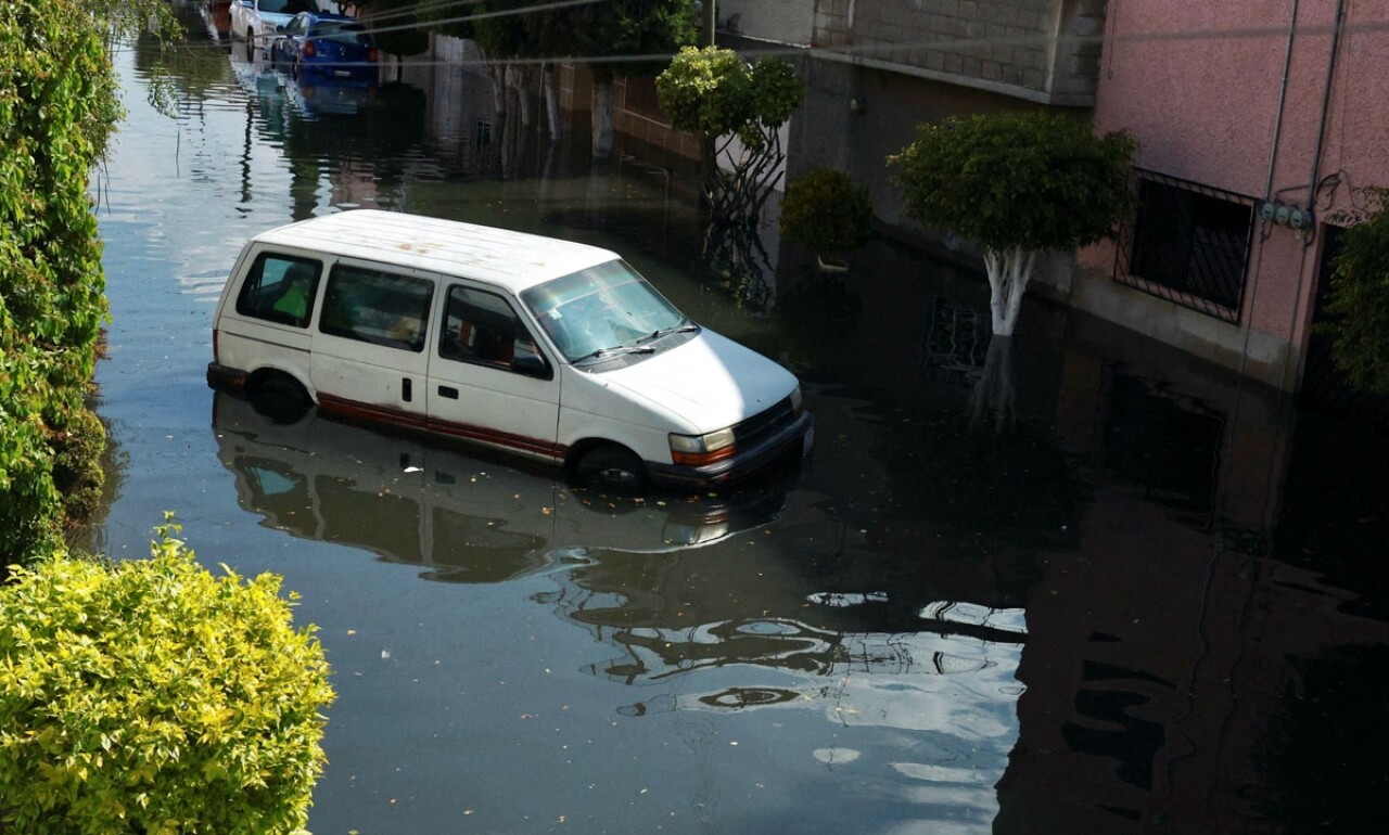 Condusef advierte: no todos los seguros de auto cubren inundaciones, revisa tu póliza