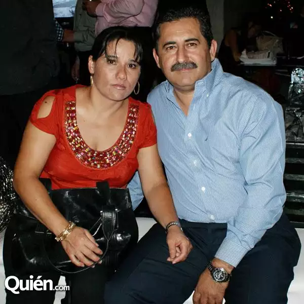 Claudia Rodri%u0301guez de Velez y Sergio Velez