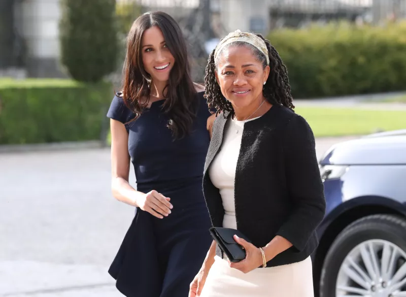 Meghan Markle y Doria Ragland