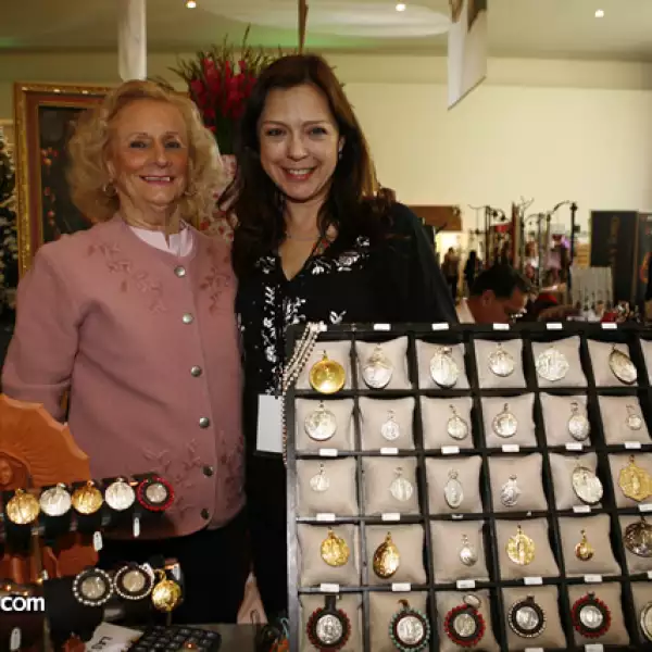 Virginia Álvarez y Guadalupe Cevallos