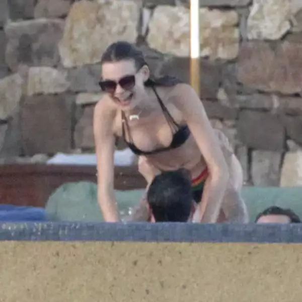 Adam Levine tiene diez años más que Behati pero eso parece no ser problema.