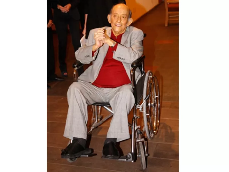 El escritor mexicano, quien murió a los 66 años, fue emblema del Grupo Reforma y galardonado con el Premio de Periodismo Rey de España.