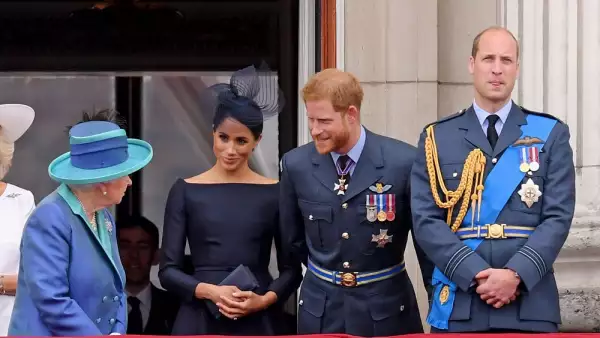 Reina Isabel II, Meghan Markle, príncipe Harry y el príncipe William