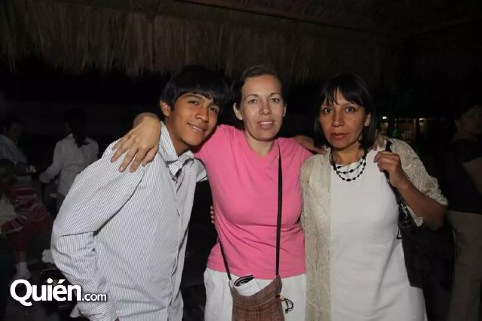 Miguel Ángel Sánchez,Yara Sainz,Maricel Alejandro