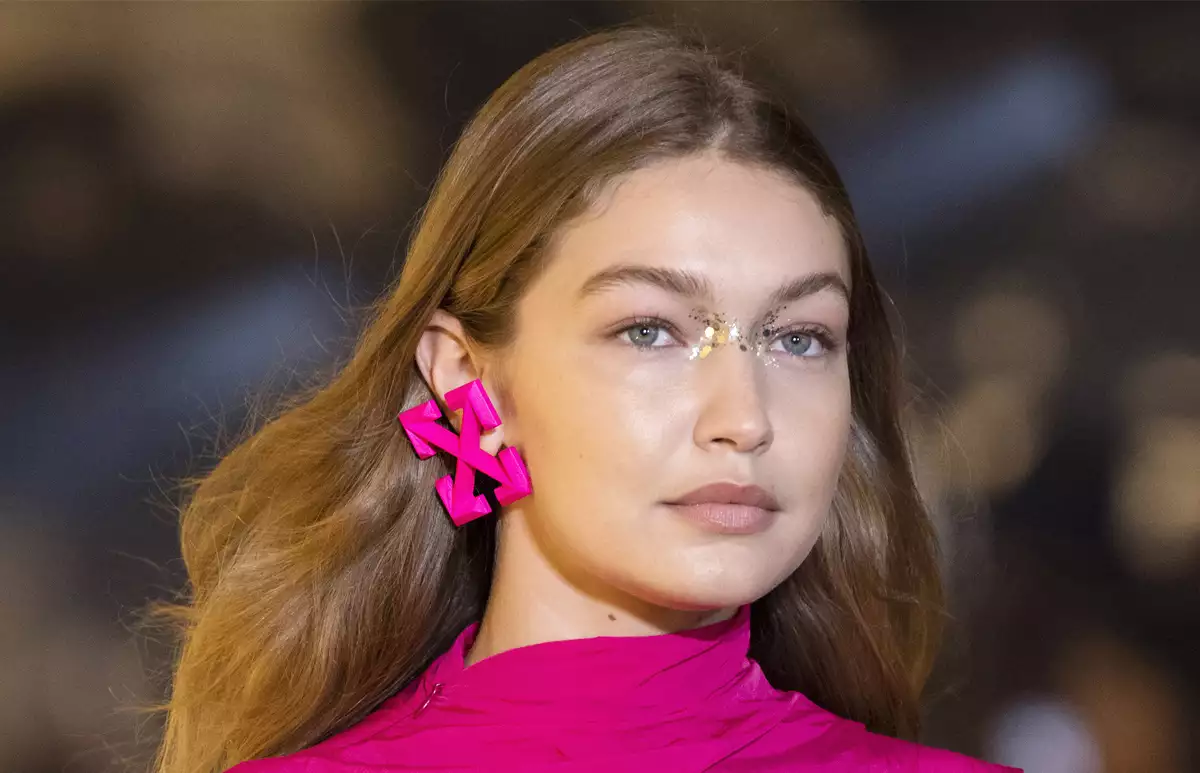 OFF WHITEs20-CEJAS-BROW-GEL-MAQUILLAJE-MAKEUP-NATURAL-FIJAR-DEFINIR-PULIR-LOOK.jpg
