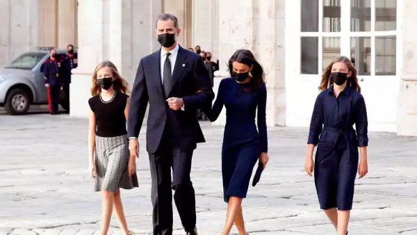 Princesa Leonor, rey Felipe VI, reina Letizia e infanta Sofía