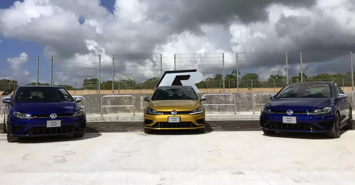 Golf R