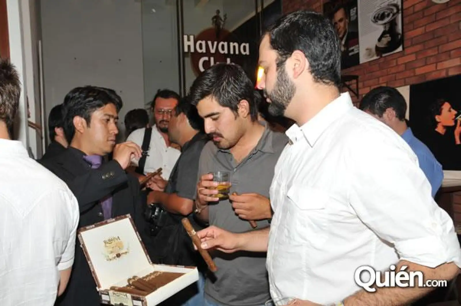 Presentación botella Chivas Regal
