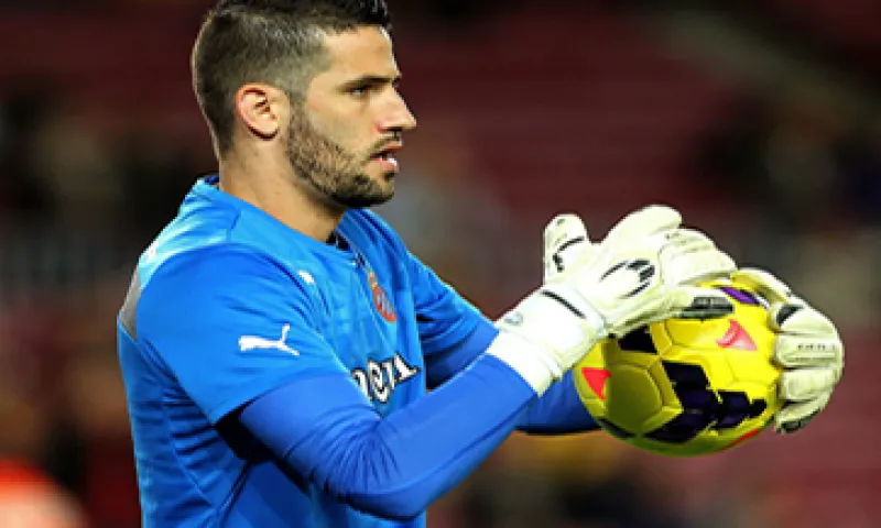 Kiko Casilla también tiene un menor valor de mercado que El Chicharito Hernández, de 10 mde. (Foto: EFE )