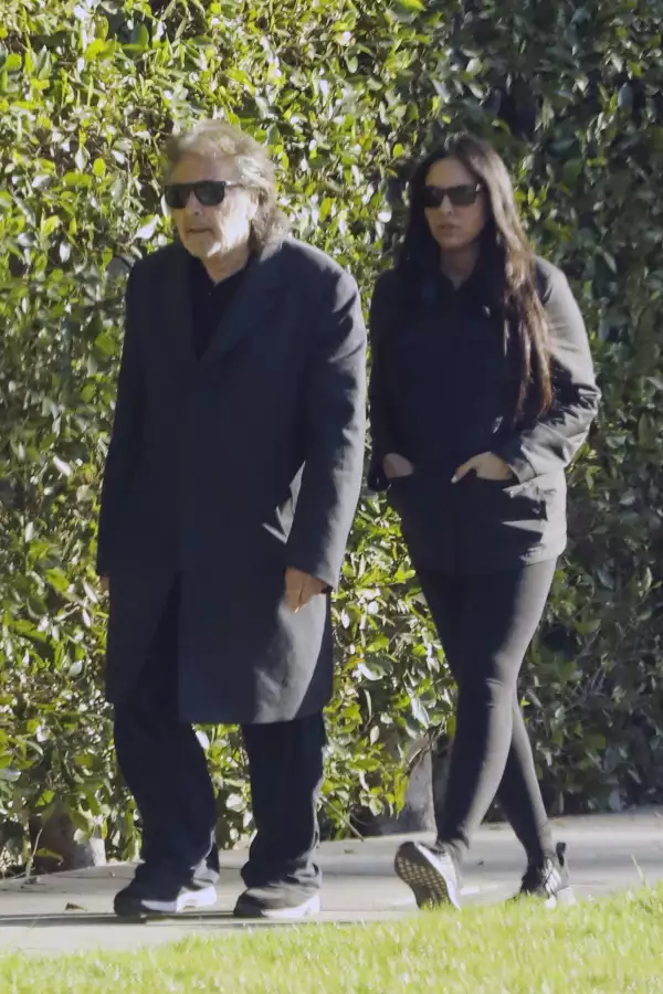 EXC  Al Pacino, Noor Alfallah