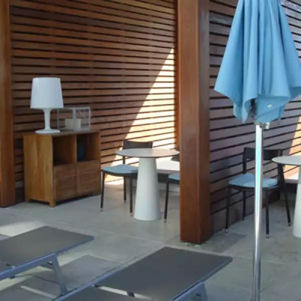 Las cabañas de Lujo, con vista a la bahía, se rentan por $100 dólares al día, de las 8:00 a las 18:00 horas.