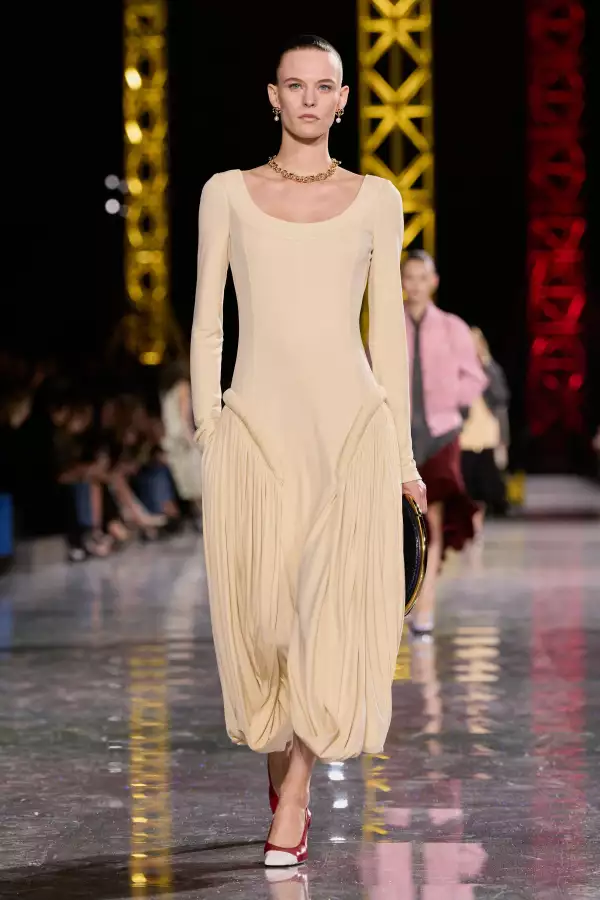 chanel-cintura-caida