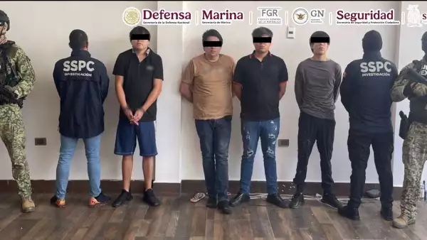 Detienen a cuatro operadores de "Los Chapitos" en Sinaloa