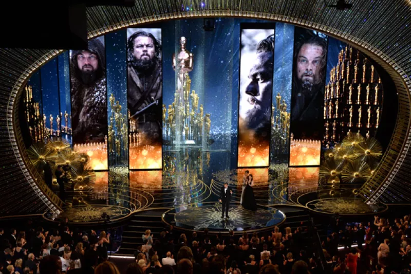 Leonardo DiCaprio fue el ganador más esperado, The Revenant ganó tres de las 12 categorías a las que estaba nominada, Brie Larson se llevó su primer Oscar. Aquí la lista completa.